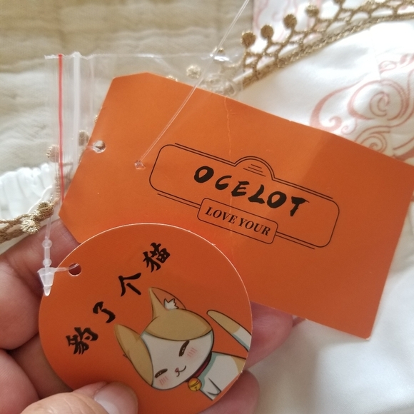 Victorian Ocelot Orange Cat Tags - Picture 6 of 10